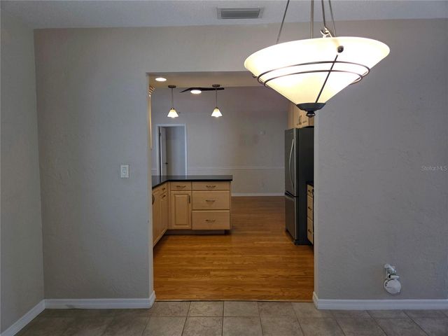 9071 RIDGE ROAD, Seminole, FL 33772