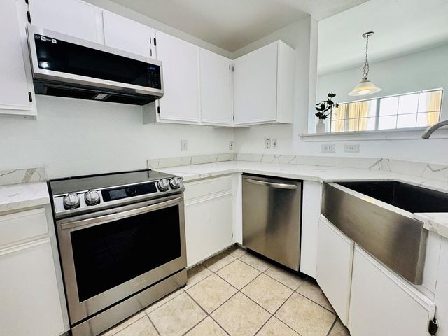 2320 Gracy Farms LN 1432, Austin, TX 78758