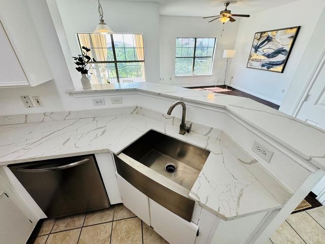 2320 Gracy Farms LN 1432, Austin, TX 78758