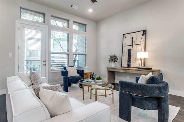 3170 Carmel Street 103, Dallas, TX 75204