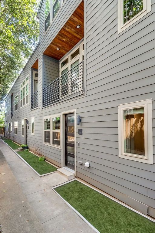 3170 Carmel Street 103, Dallas, TX 75204