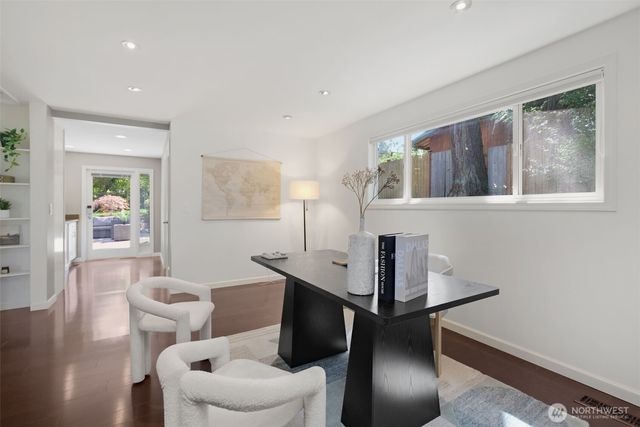 15611 SE 24th Street, Bellevue, WA 98008