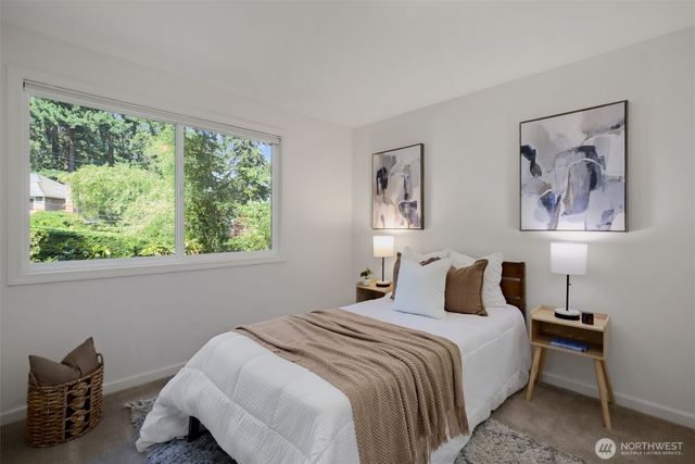 15611 SE 24th Street, Bellevue, WA 98008