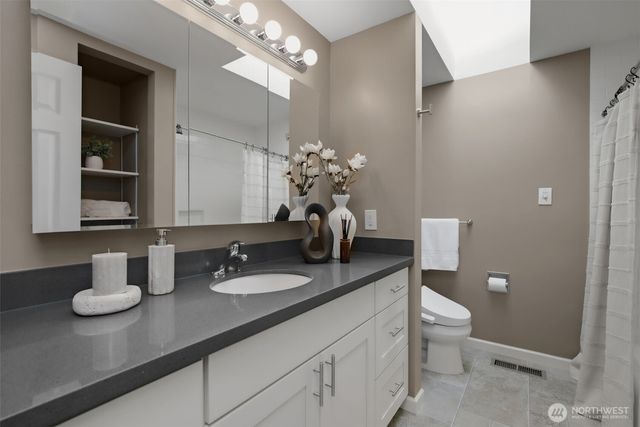 15611 SE 24th Street, Bellevue, WA 98008