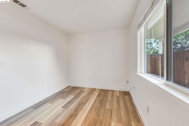 3641 Clayton Rd 37, Concord, CA 94521