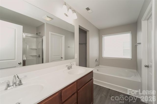 1519 Loropetalum Road, Charlotte, NC 28215