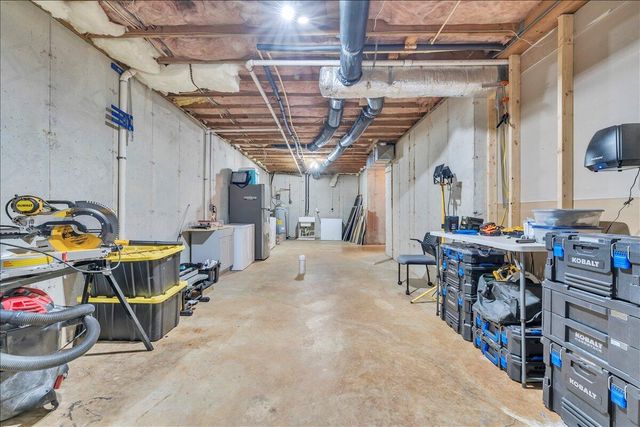 105 Teel Brooke RD, Rocky Mount, VA 24151