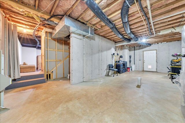 105 Teel Brooke RD, Rocky Mount, VA 24151