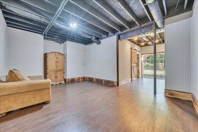 105 Teel Brooke RD, Rocky Mount, VA 24151