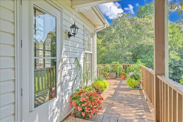 105 Teel Brooke RD, Rocky Mount, VA 24151