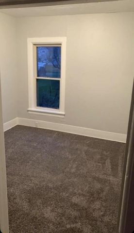 1134 MADISON AVENUE, Marinette, WI 54143