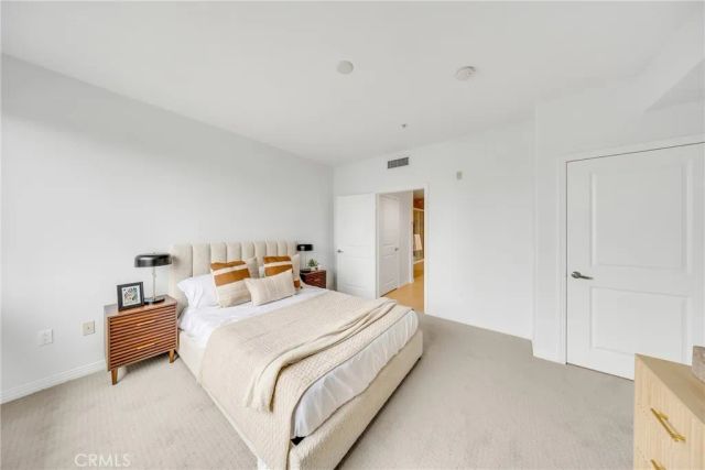 931 E Walnut 307, Pasadena, CA 91106
