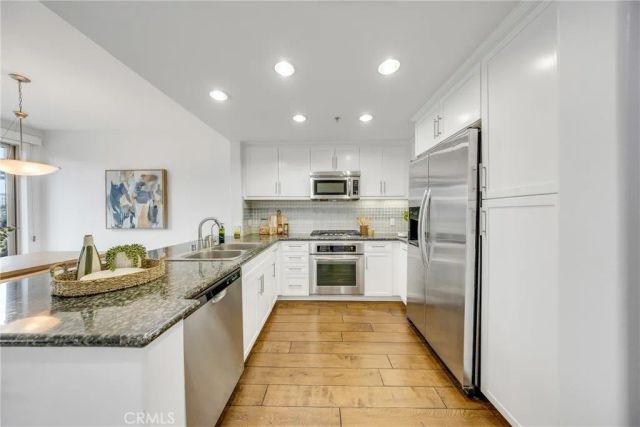 931 E Walnut 307, Pasadena, CA 91106