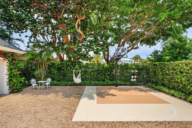 477 NE Spanish Court, Boca Raton, FL 33432