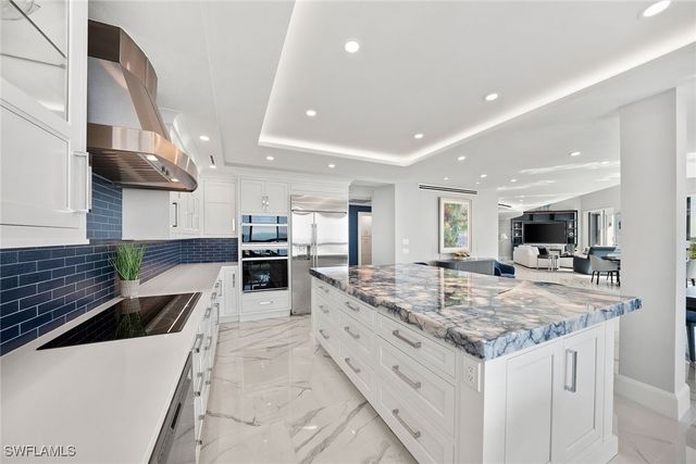 6001 Pelican Bay BLVD PH -A, Naples, FL 34108