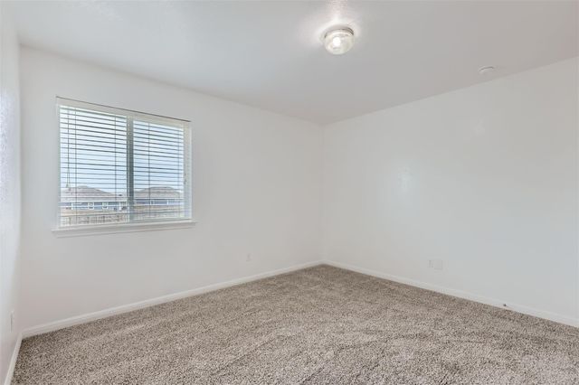 131 Lavaca LOOP, Hutto, TX 78634