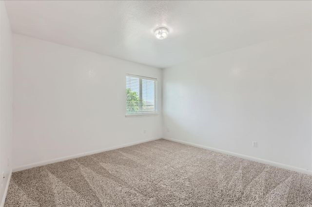 131 Lavaca LOOP, Hutto, TX 78634