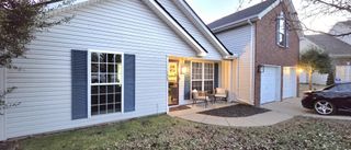 5464 Daniel Ray Dr, Whites Creek, TN 37189