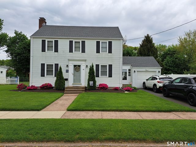 90 Colonial Drive, Hamden, CT 06518