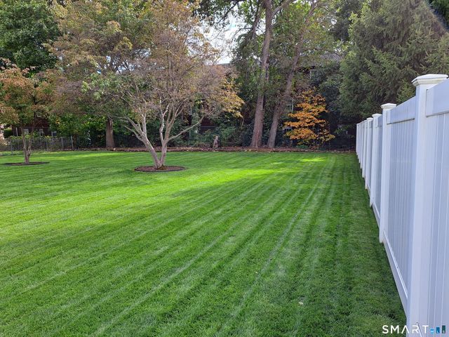 90 Colonial Drive, Hamden, CT 06518