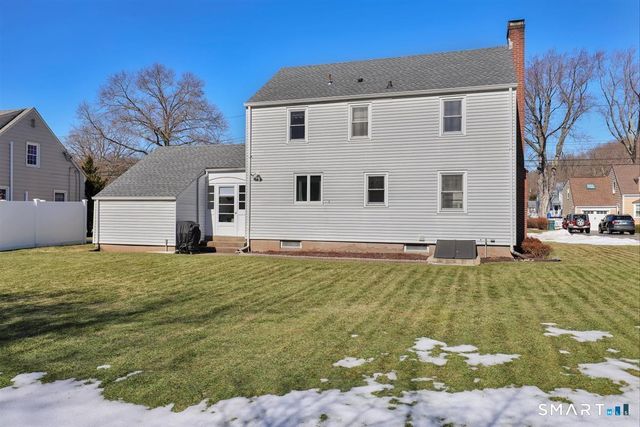 90 Colonial Drive, Hamden, CT 06518