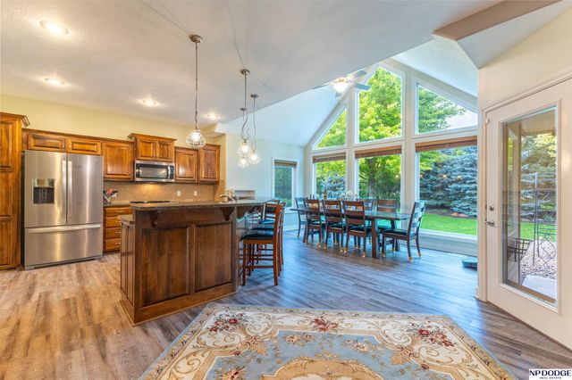 5162 S 197th Avenue Circle, Omaha, NE 68135