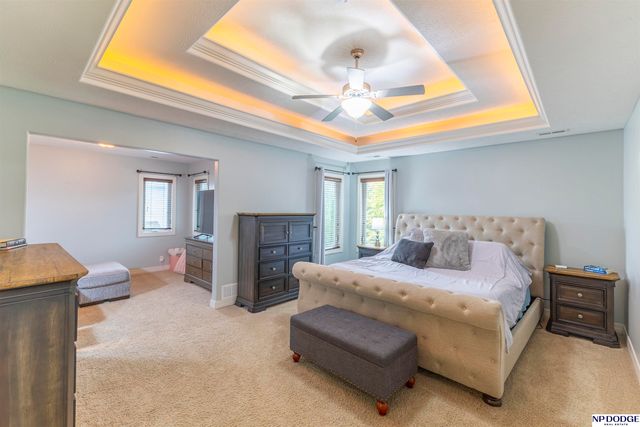 5162 S 197th Avenue Circle, Omaha, NE 68135