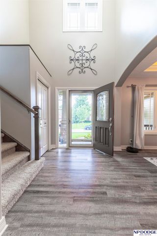 5162 S 197th Avenue Circle, Omaha, NE 68135