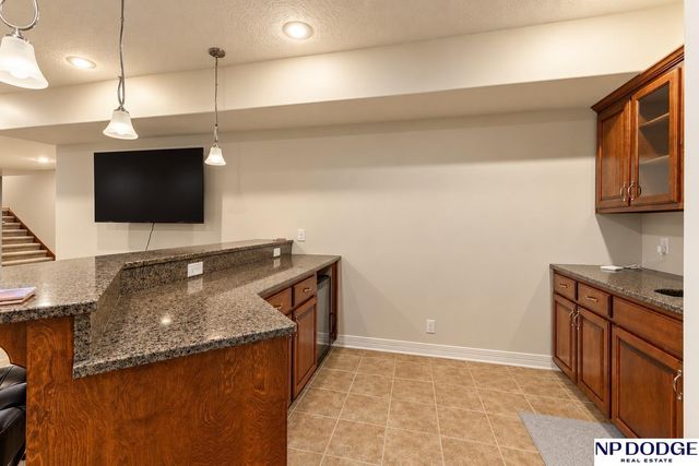 5162 S 197th Avenue Circle, Omaha, NE 68135