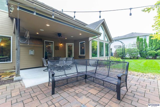 5162 S 197th Avenue Circle, Omaha, NE 68135