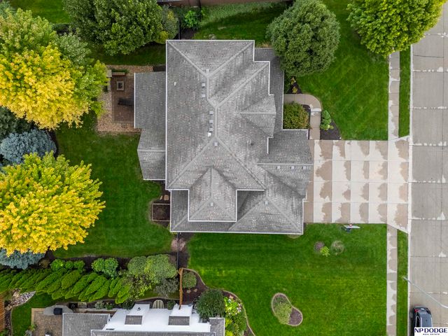 5162 S 197th Avenue Circle, Omaha, NE 68135