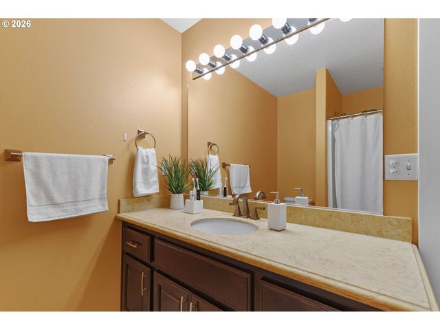 6009 Ne 76TH Cir, Vancouver, WA 98661