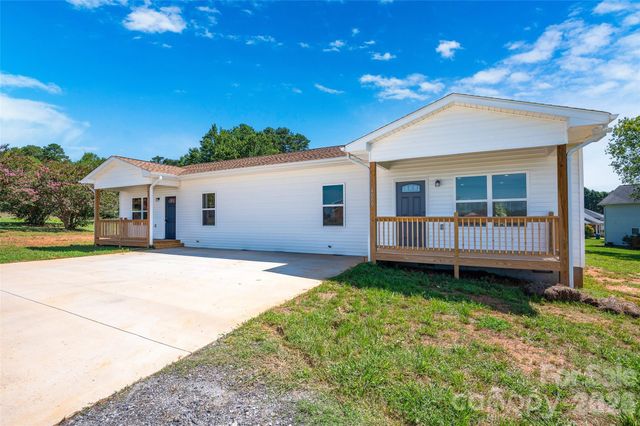 4000 Herman Sipe Road, Conover, NC 28613