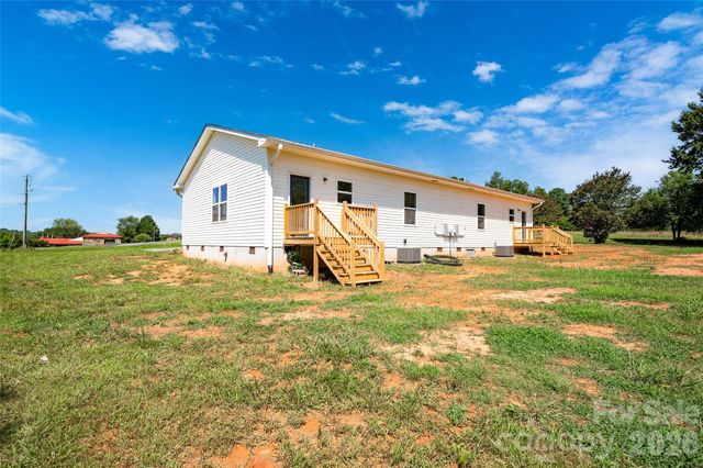 4000 Herman Sipe Road, Conover, NC 28613
