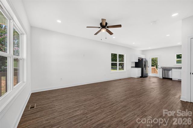 4000 Herman Sipe Road, Conover, NC 28613