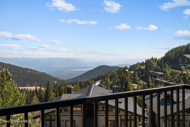 157 Chutes Ln, Sandpoint, ID 83864