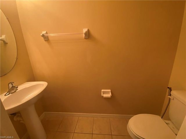 2677 Blue Cypress Lake CT, Cape Coral, FL 33909