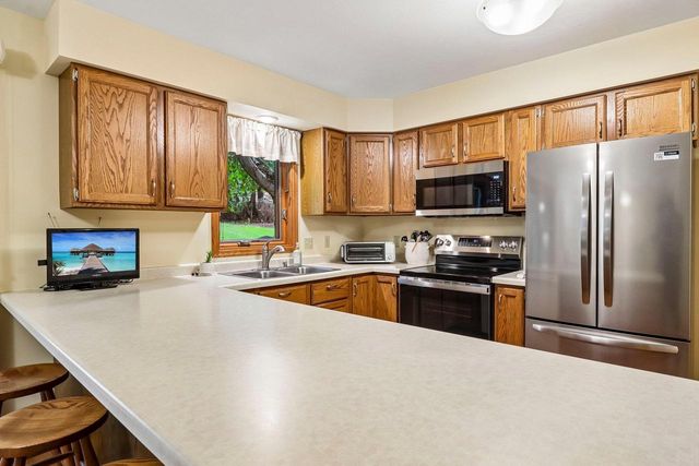 114 N High Point Road, Madison, WI 53717