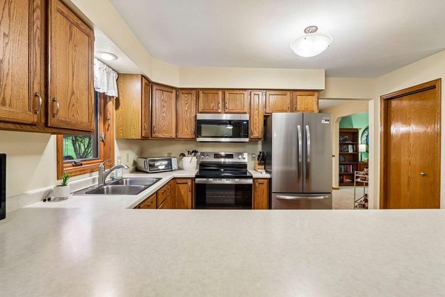 114 N High Point Road, Madison, WI 53717