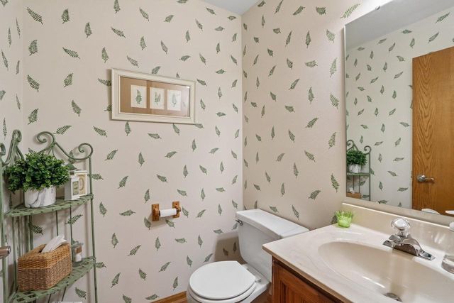 114 N High Point Road, Madison, WI 53717