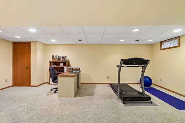 114 N High Point Road, Madison, WI 53717