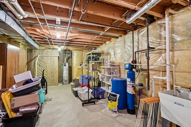 114 N High Point Road, Madison, WI 53717