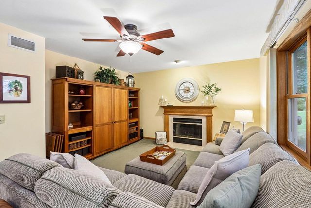 114 N High Point Road, Madison, WI 53717