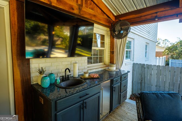 100 Starmount Drive, Valdosta, GA 31605