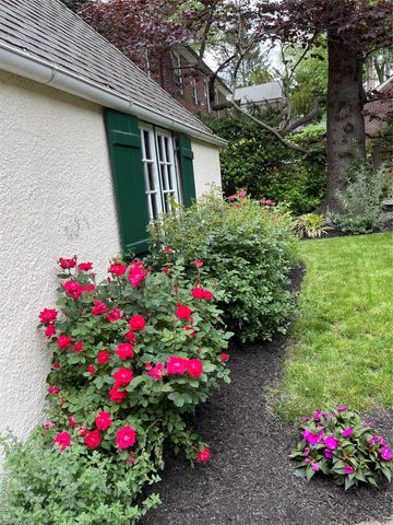 64 Maple Drive, Great Neck, NY 11021