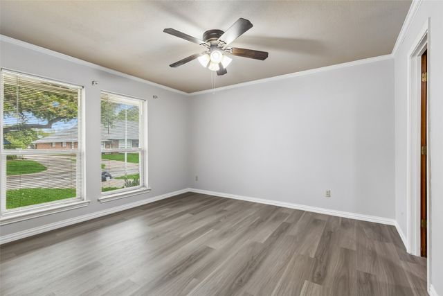 4008 Kingswick Drive, Arlington, TX 76016