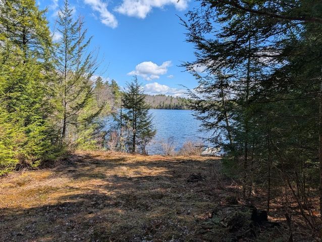 490 Clough Road, Pittsfield, NH 03263