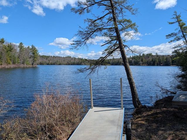 490 Clough Road, Pittsfield, NH 03263