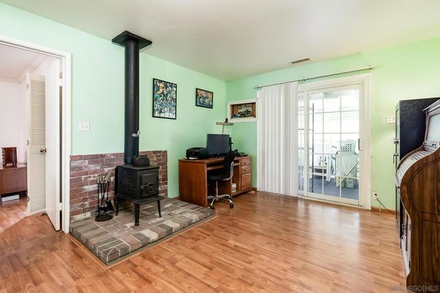 8423 Prospect Ave, Santee, CA 92071