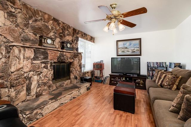 8423 Prospect Ave, Santee, CA 92071